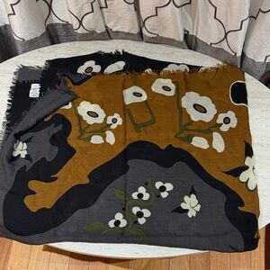 Wilfred Black and Brown Floral Throw Blanket